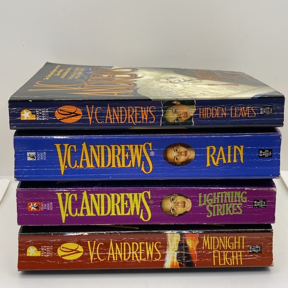 V..C. Andrews 4 Book Bundle Hidden Leaves Rain Midnight Flight Lightning Strikes - Picture 10 of 15